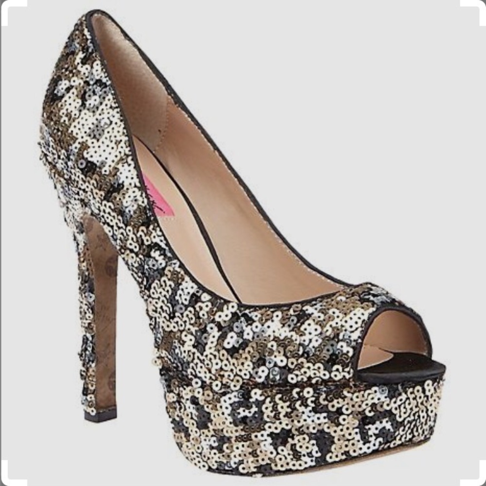 Betsey Johnson “Shiner” Sequin Platform Heels 🪩 - Picture 7 of 7